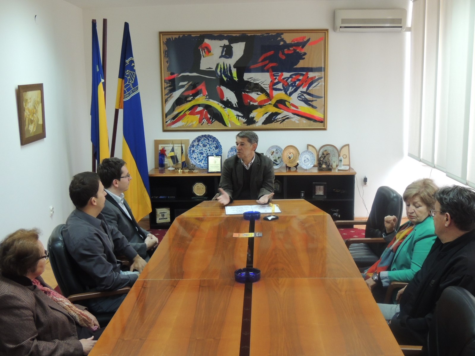 Gradonačelnik Jasmin Imamović razgovarao sa članovima Gradskog umjetničkog društva “Lege Artis”