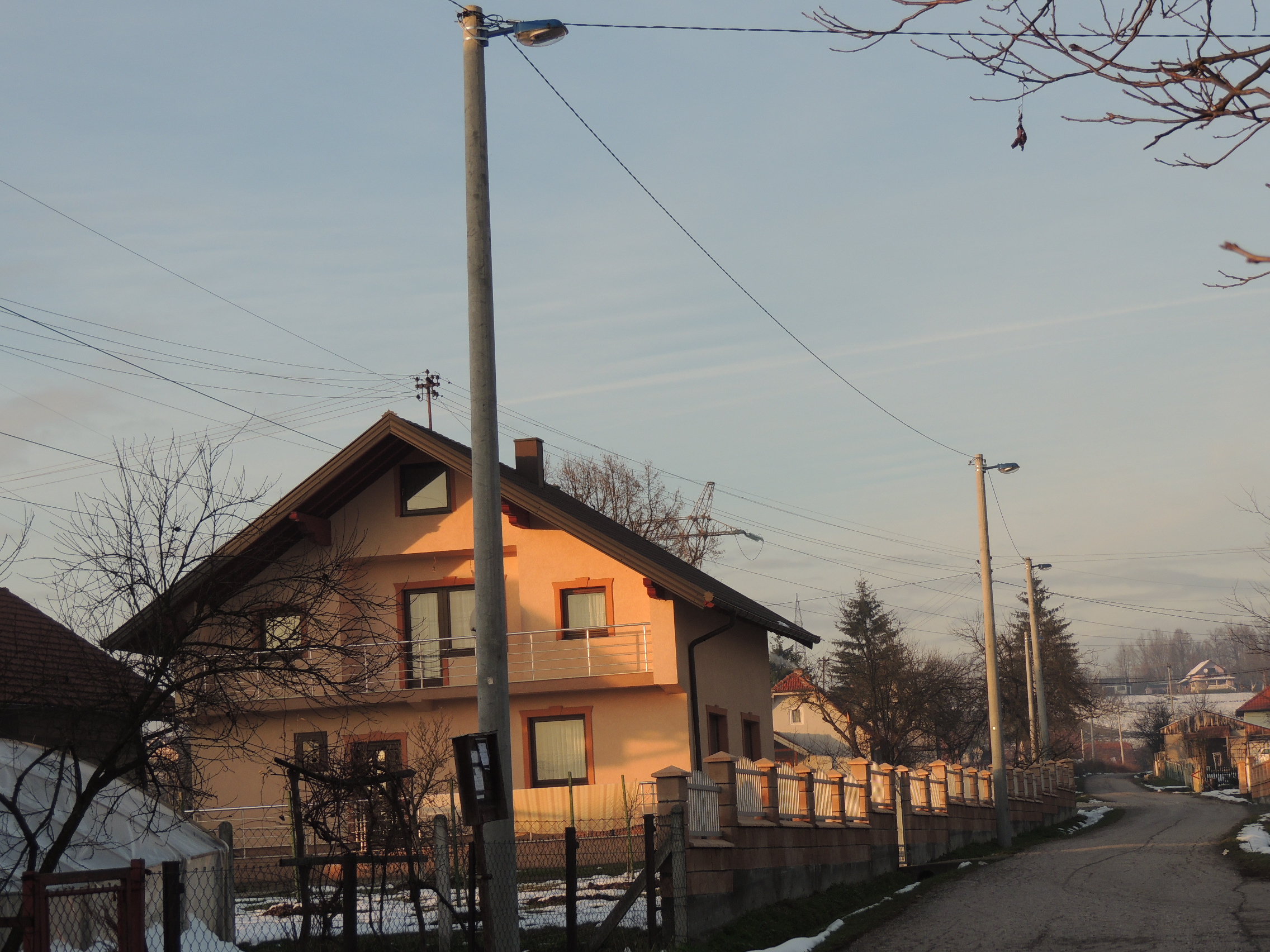 Izgradnja i sanacija komunalane infrastrukture u MZ Ljubače