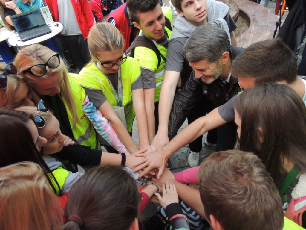 Gradonačelnik Tuzle zajedno sa volonterima akcije „Let's Do It – očistimo zemlju za 1 dan“