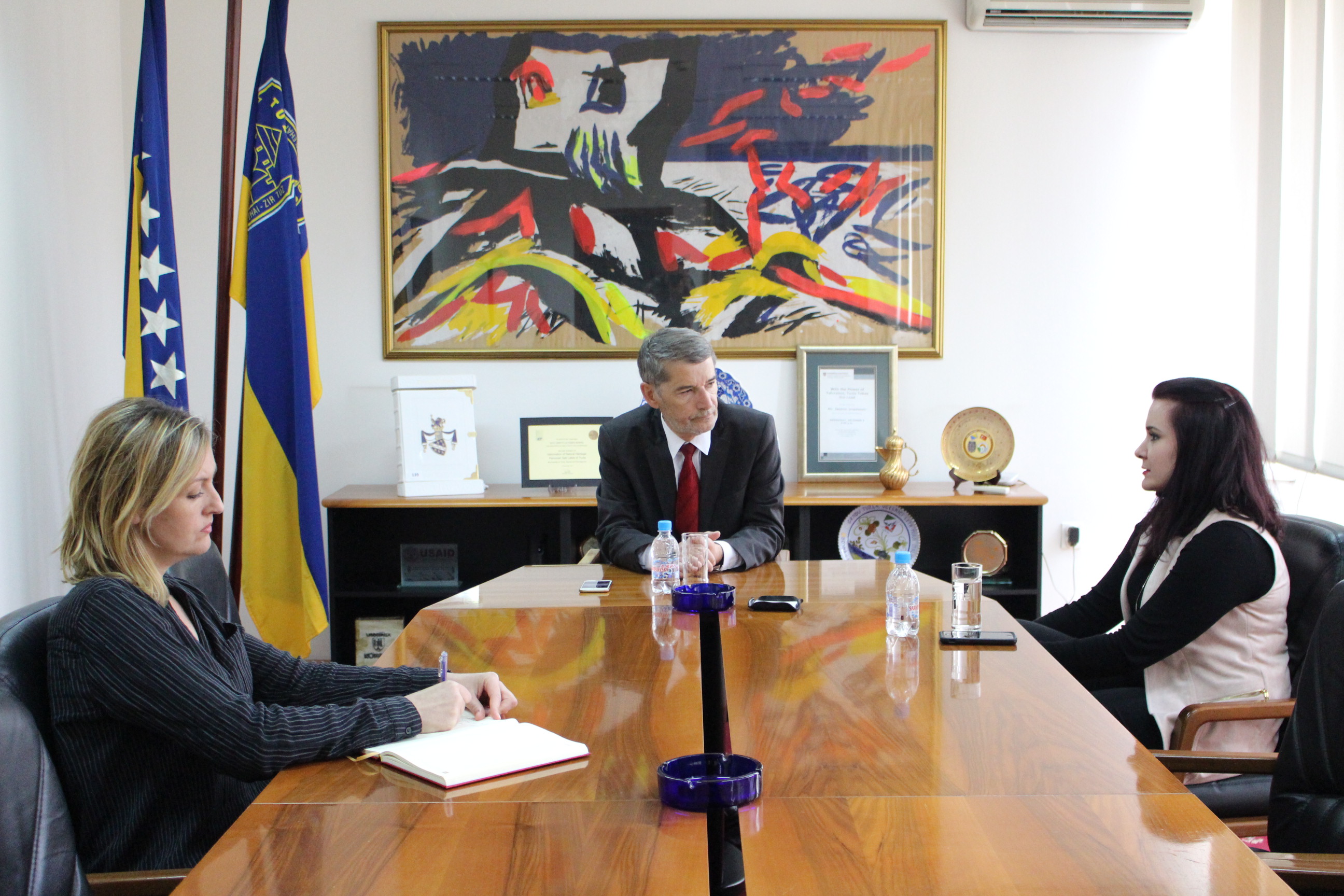 Gradonačelnik Tuzle se susreo potpredsjednicom Bošnjačke zajednice kulture “Preporod” Sjeverne Amerike