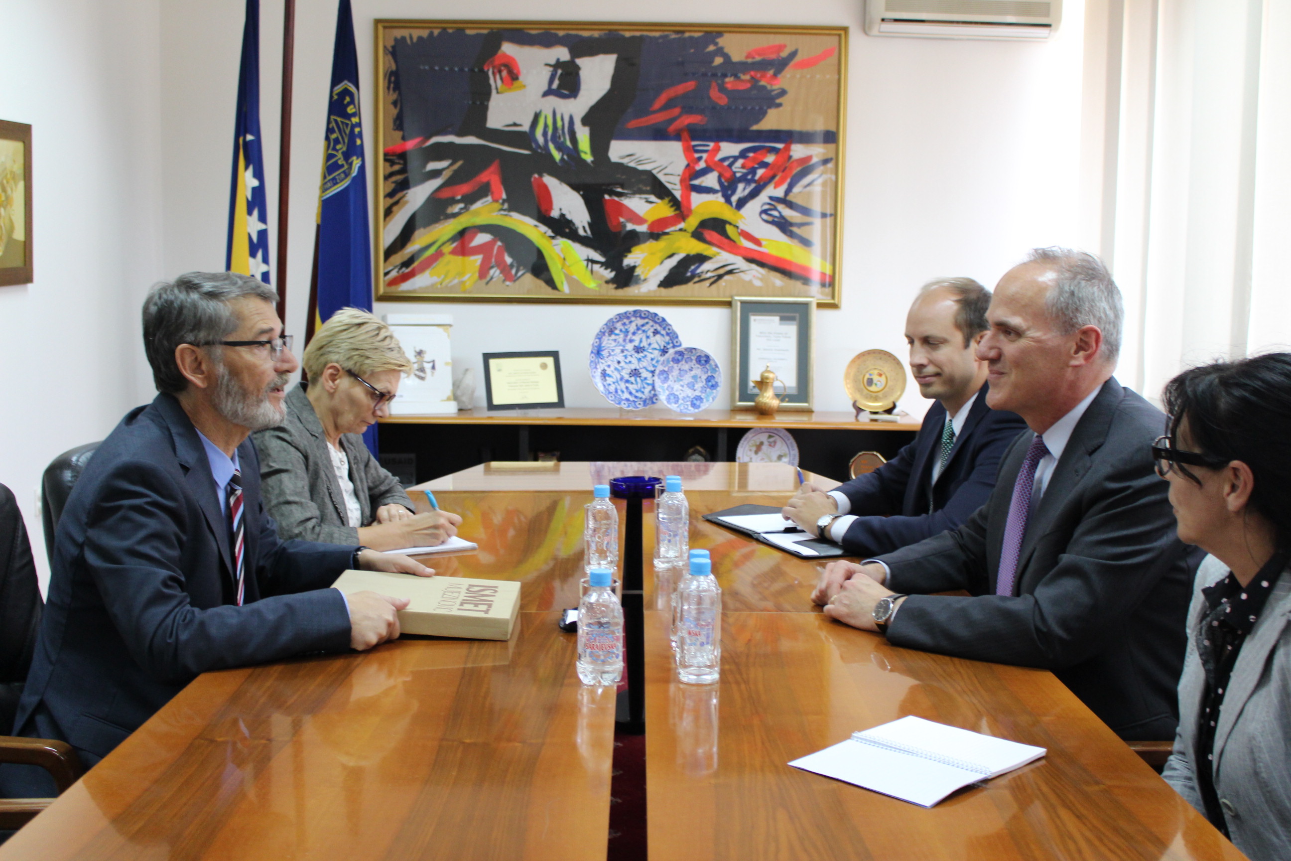 Gradonačelnik Tuzle se susreo sa zamjenikom šefa misije SAD u BiH
