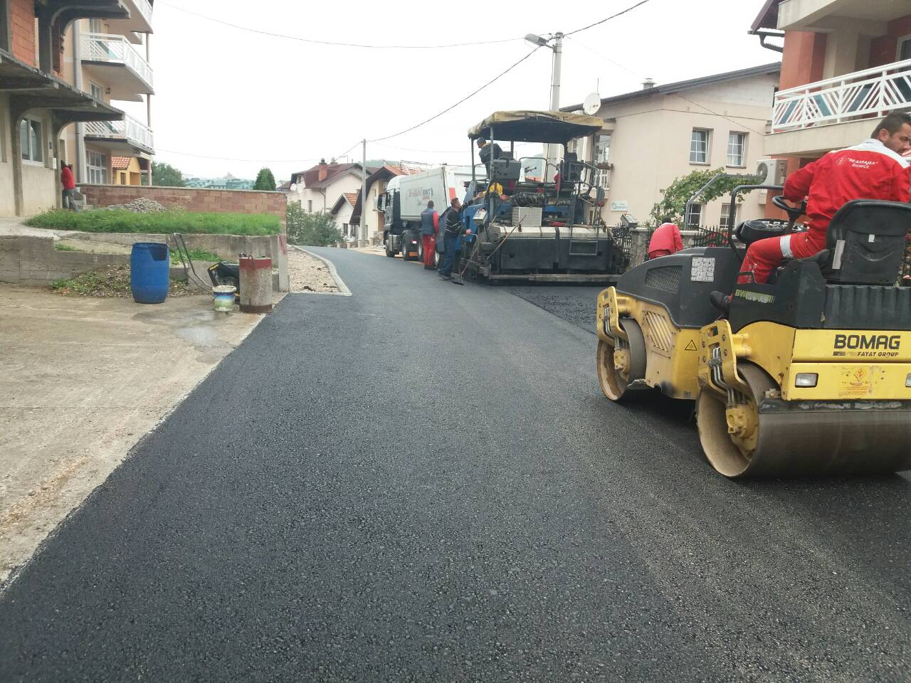 U toku radovi na sanaciji dijela ceste u MZ Slavinovići