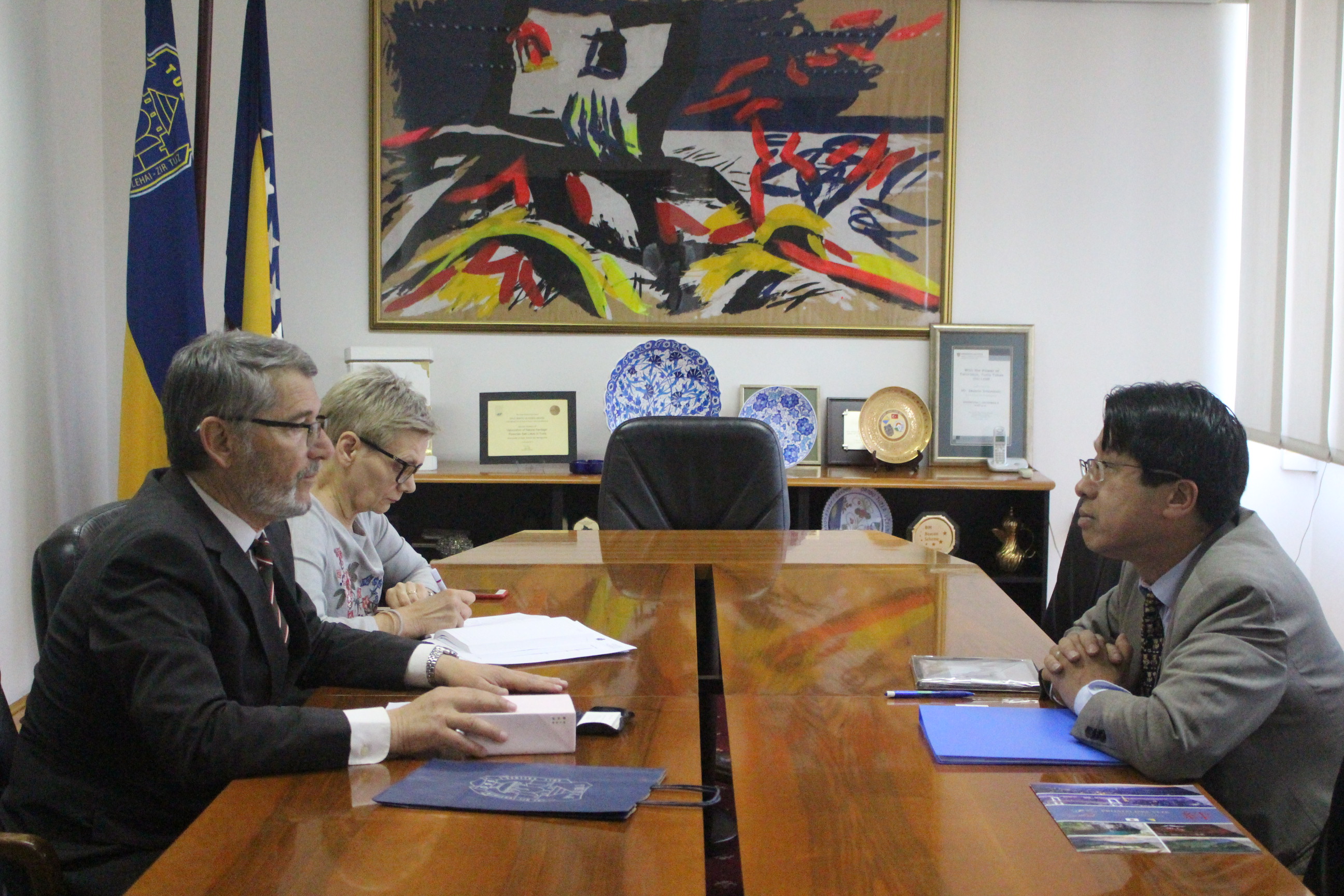 Gradonačelnik Tuzle upriličio prijem za  zamjenika šefa misije japanske ambasade