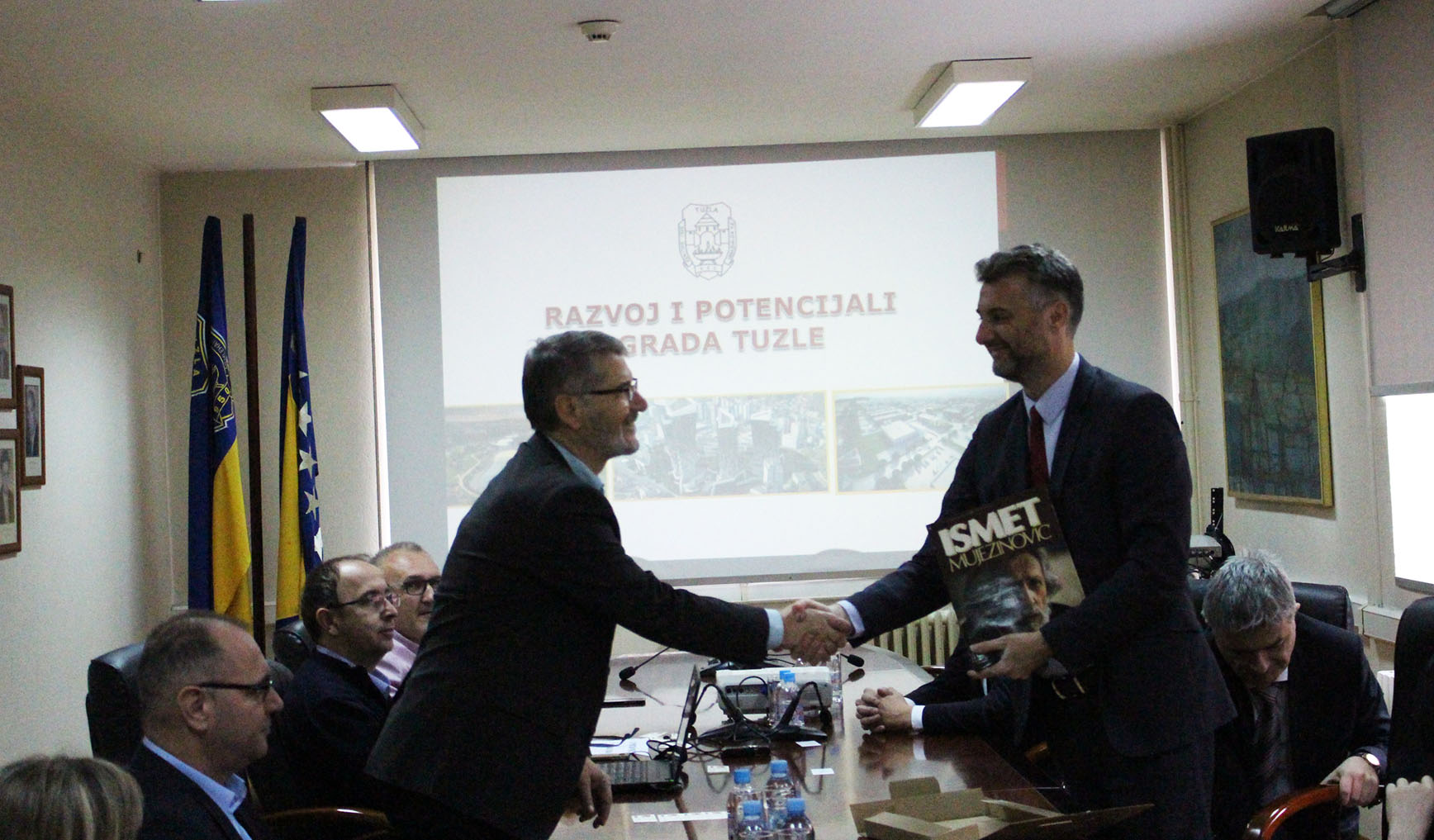 Premijer i članovi Vlade  Kantona Sarajevo u posjeti gradonačelniku Tuzle