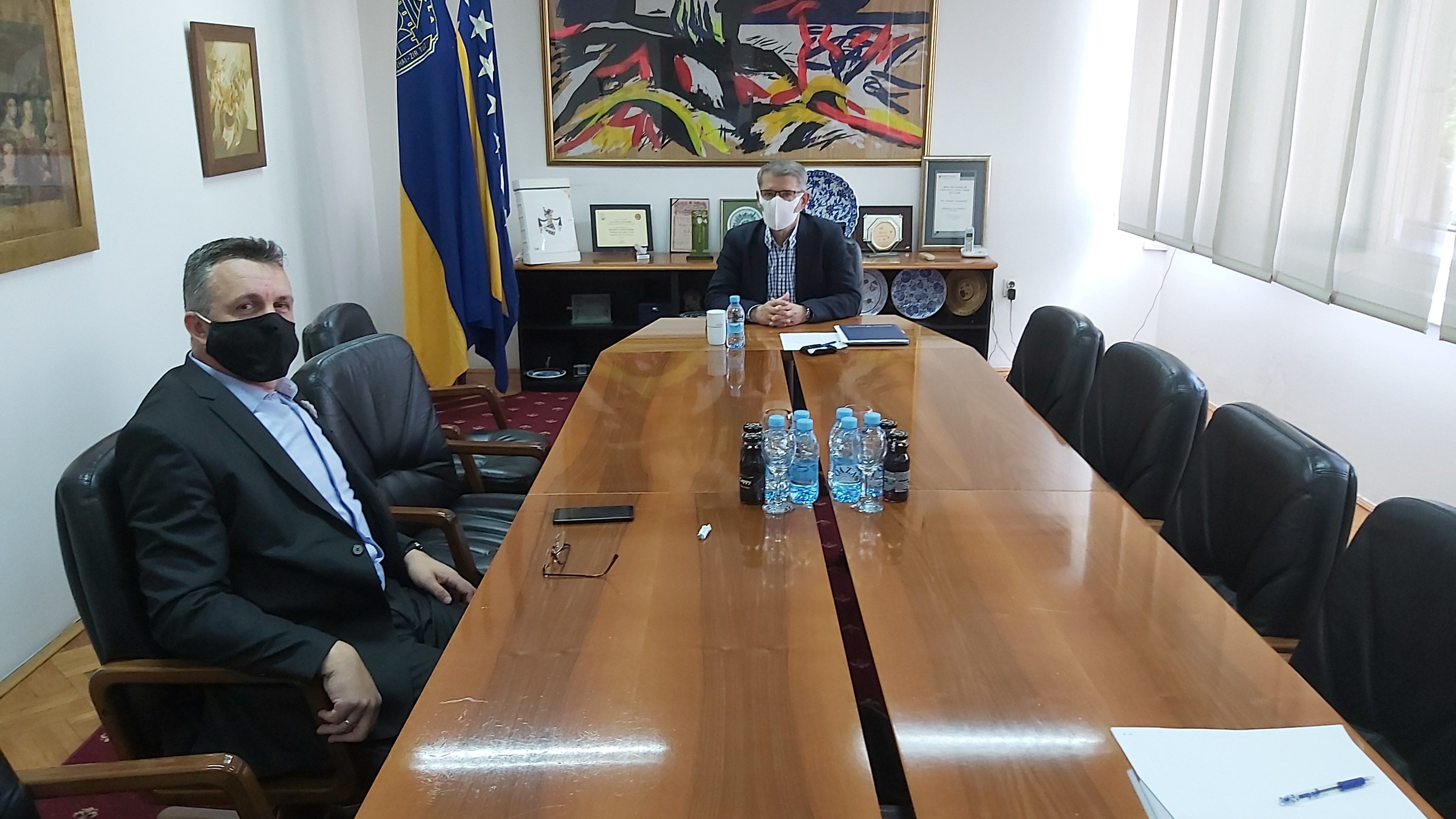 Sastanak gradonačelnika Tuzle i ministra trgovine, turizma i saobraćaja Tuzlanskog kantona