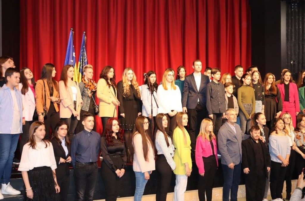 Gradonačelnik Tuzle organizovao prijem za dobitnike Nagrade Grada Tuzle