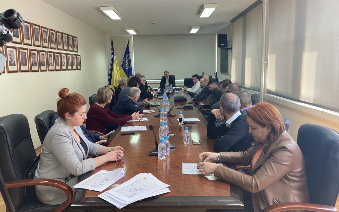 Lokalno partnerstvo Tuzla predstavilo projekat PARTNERSKIM PRISTUPOM DO NOVIH RADNIH MJESTA U GRADU TUZLI