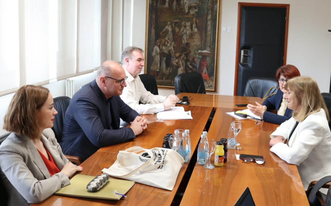 Gradonačelnik Tuzle se sastao sa predstavnicom UNHCR-a u Bosni i Hercegovini