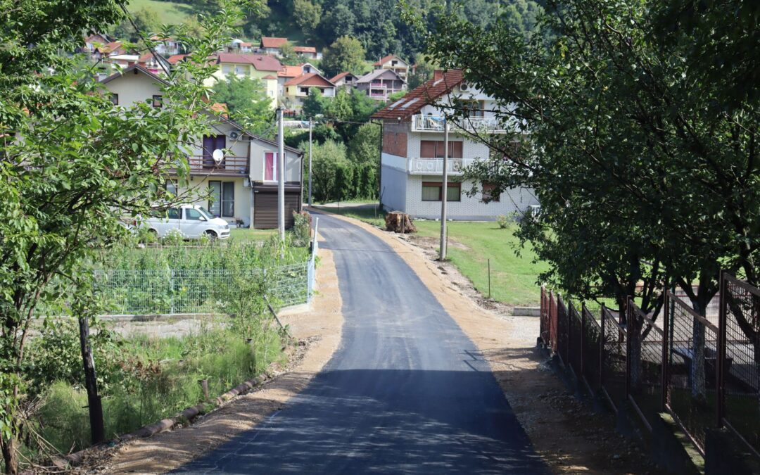 Okončani radovi na sanaciji puta u naselju Tanovići, MZ Simin Han