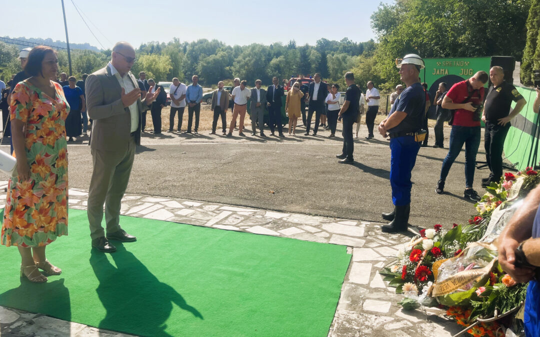 Odana počast za 180 tuzlanskih rudara koji su poginuli u stravičnoj nesreći prije 33 godine