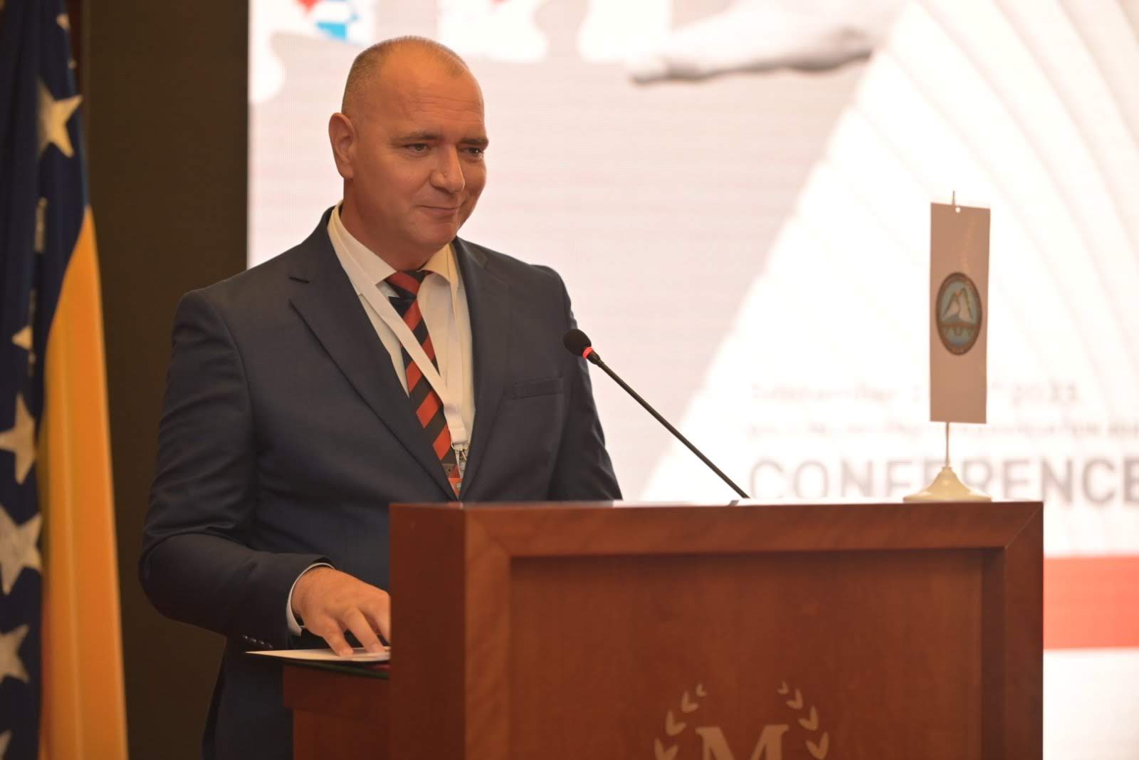 Razvoj akademske zajednice je jedan od temeljnih uslova razvoja društva