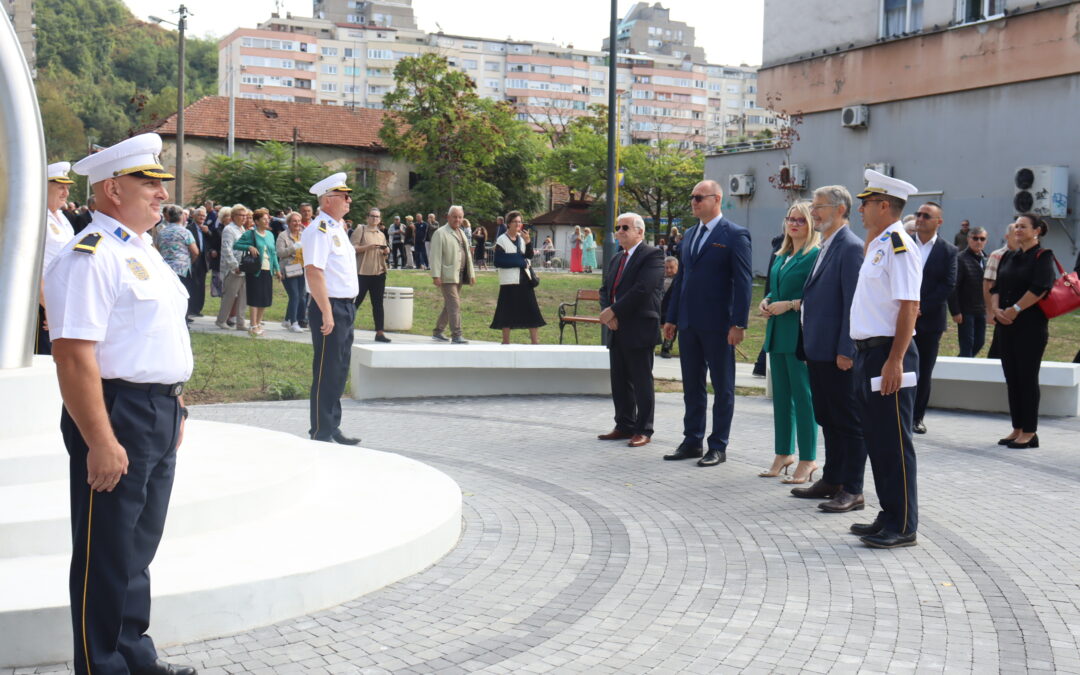 Svečano otvoren Spomen-park i spomenik braniiocima Tuzle i Bosne i Hercegovine – 15. maj