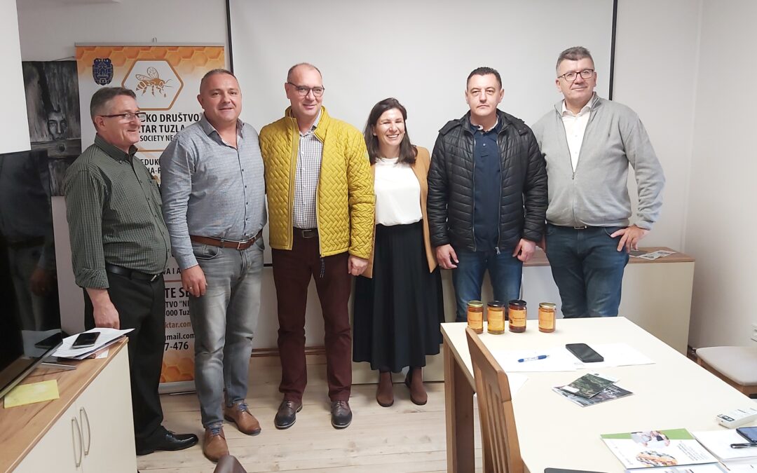 Gradonačelnik Lugavić podržao radionicu o zaštiti geografskog porijekla “Majevičkog meda” u Tuzli