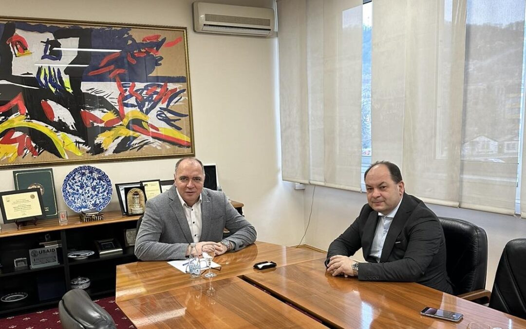 Gradonačelnik Tuzle razgovarao s potpredsjednikom Internacionalne romske unije o unapređenju položaja Roma