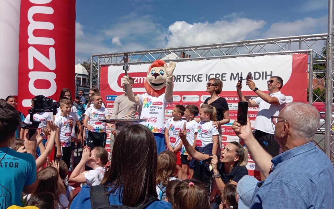Na Trgu slobode u Tuzli svečano otvorene Sportske igre mladih