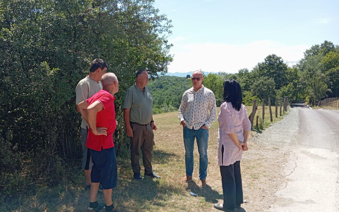 Gradonačelnik Tuzle posjetio MZ Požarnica: Završeno asfaltiranje puta u naselju Kolimer
