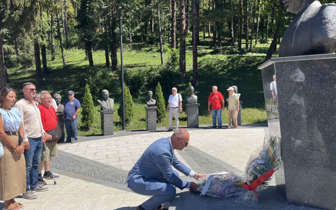 U Tuzli obilježen 27. juli – Dan ustanka naroda i narodnosti Bosne i Hercegovine