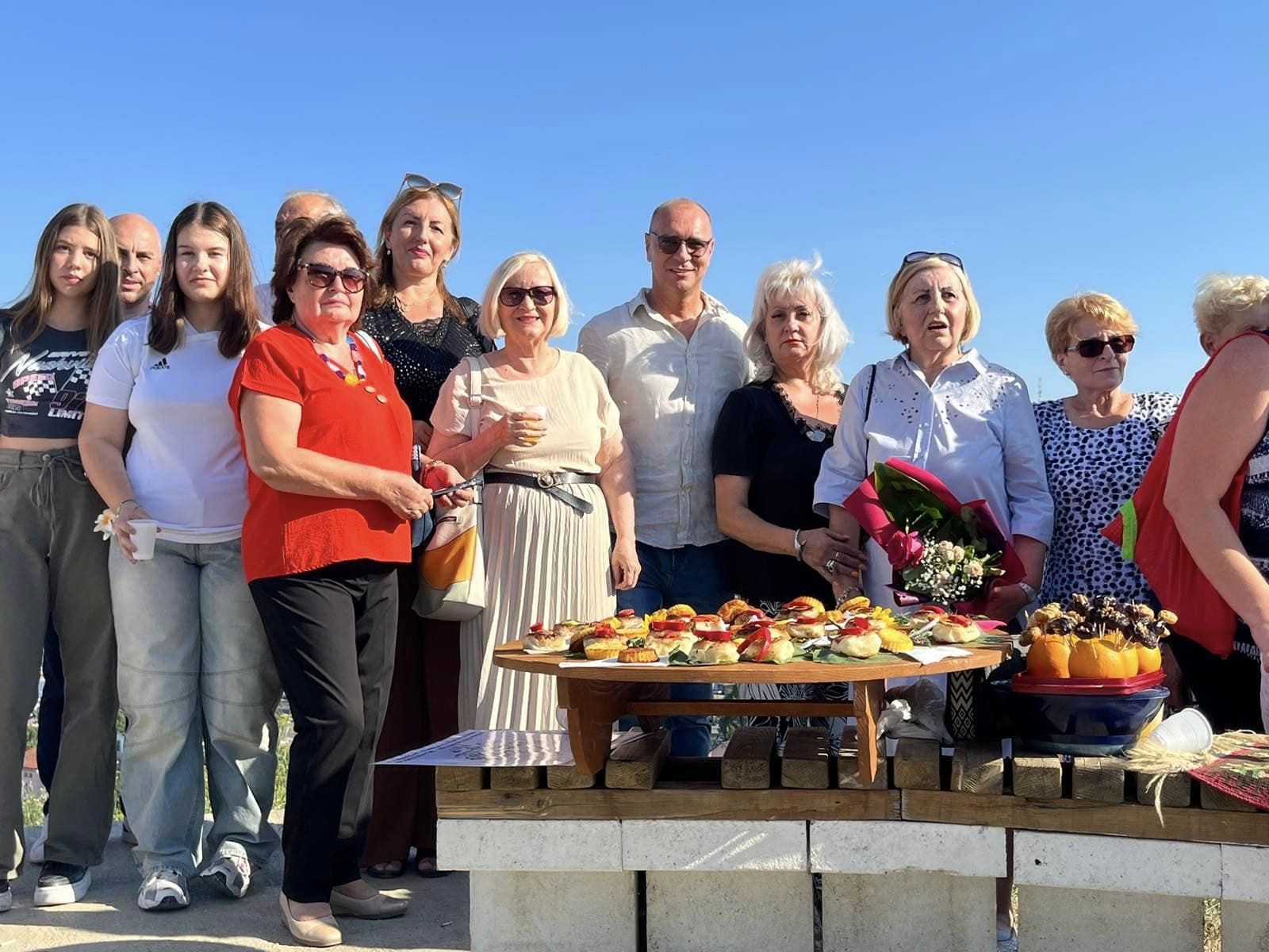 Gradonačelnik Lugavić prisustvovao manifestaciji “Bosanska tradicija – izložba hrane”