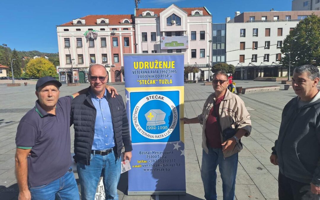 Gradonačelnik Lugavić prisustvovao obilježavanju Svjetskog dana mentalnog zdravlja na Trgu slobode