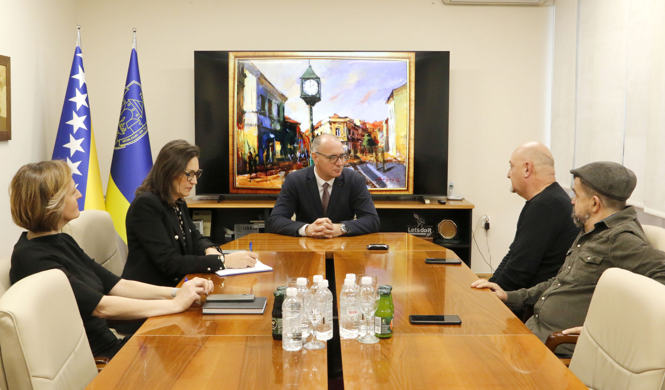 Gradonačelnik Tuzle održao sastanak s predstavnicima UG Draft teatar