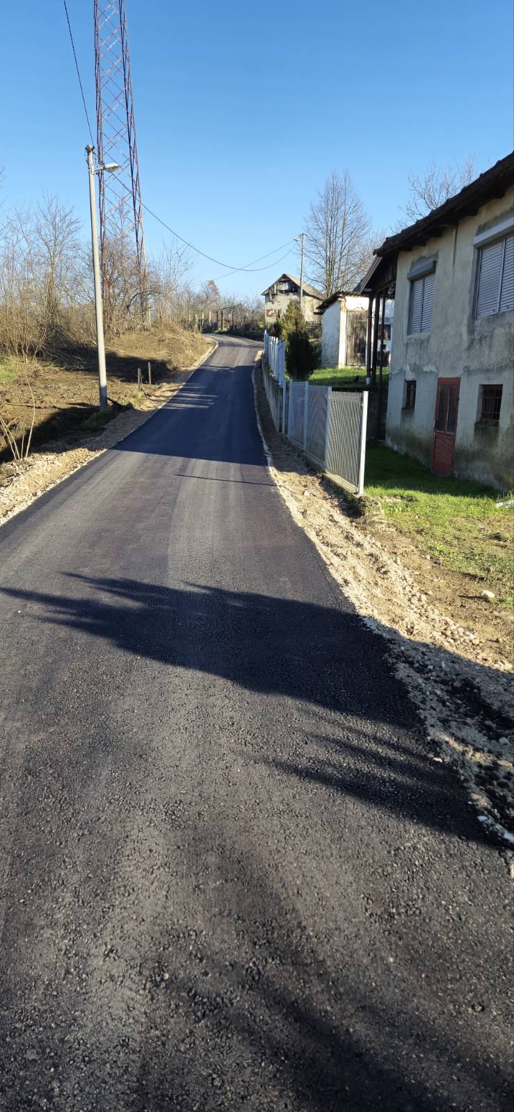 Okončani radovi na putnoj infrastrukturi u mjesnim zajednicama Ši Selo i Šićki Brod