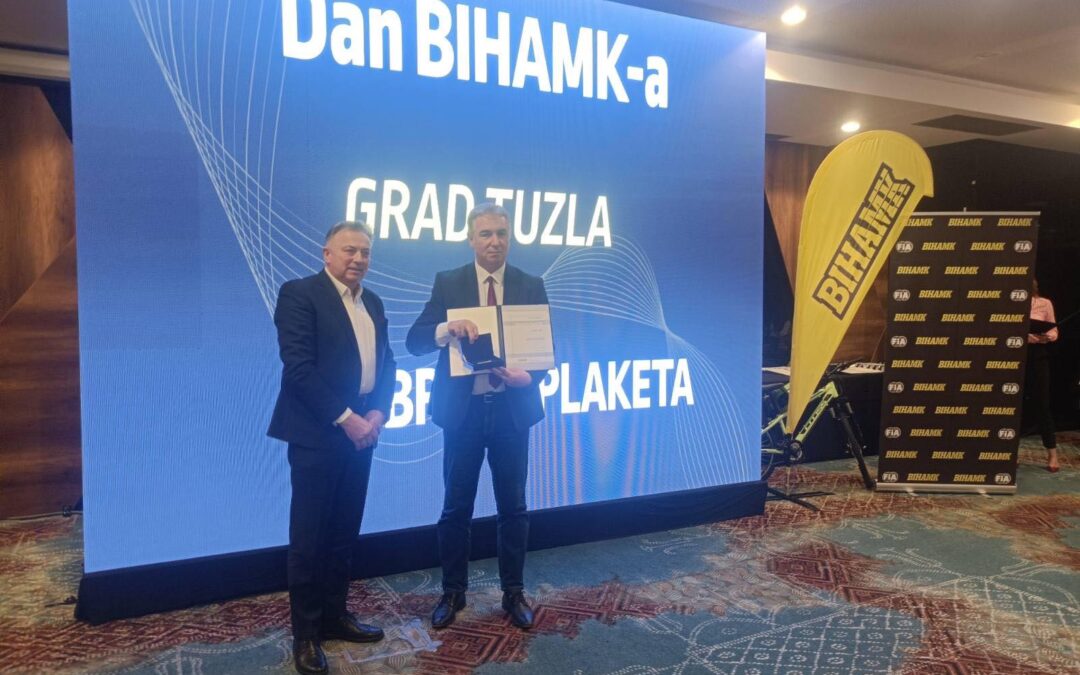Gradu Tuzli dodijeljeno specijalno BIHAMK priznanje “Srebrna plaketa”