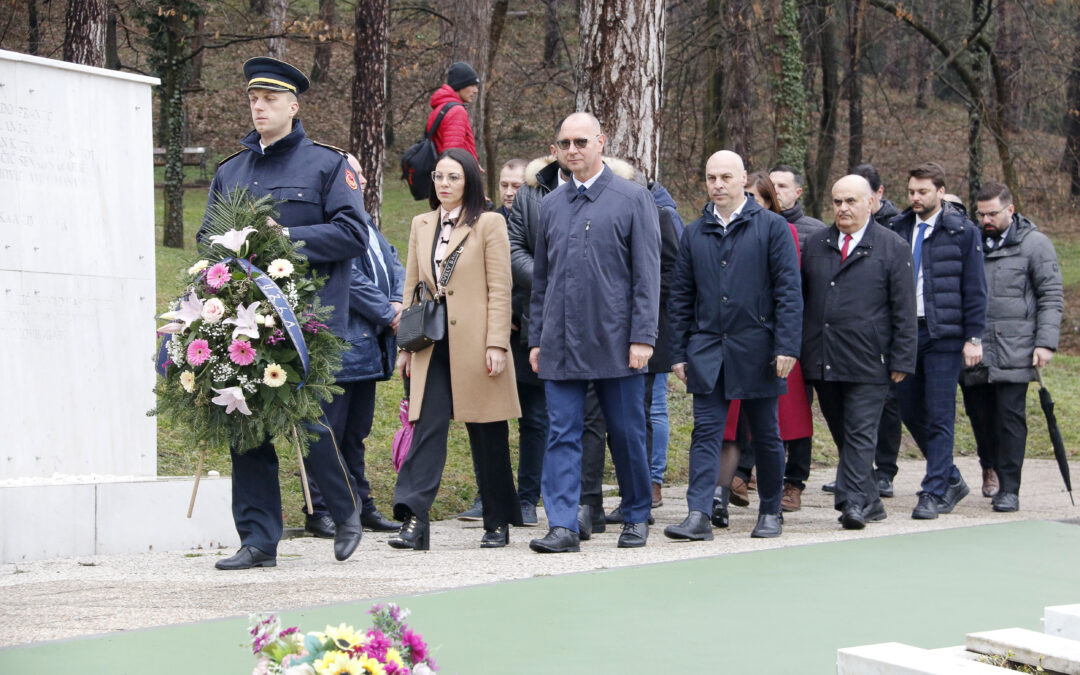 Grad Tuzla dostojanstveno obilježio Dan nezavisnosti – simbol zajedništva, slobode i budućnosti Bosne i Hercegovine