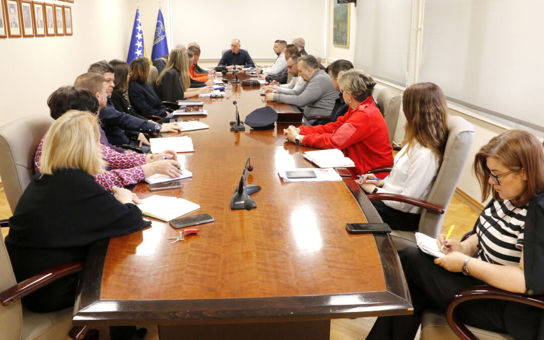 Održan sastanak Organizacionog odbora za obilježavanje Dana porodica šehida i poginulih boraca u Tuzli