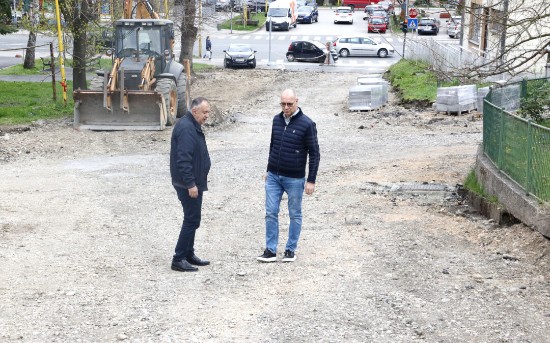 U toku radovi na rekonstrukciji puta u ulici Slavka Mičića na Brčanskoj Malti