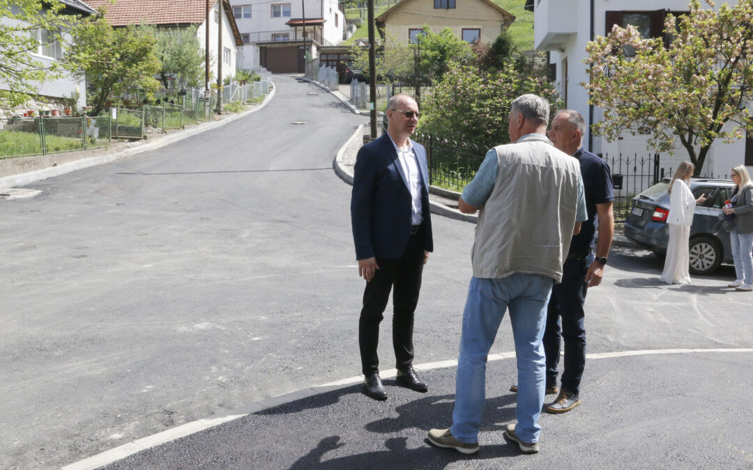 Intenzivirani radovi na unapređenju putne infrastrukture u ulici Slavka Mičića