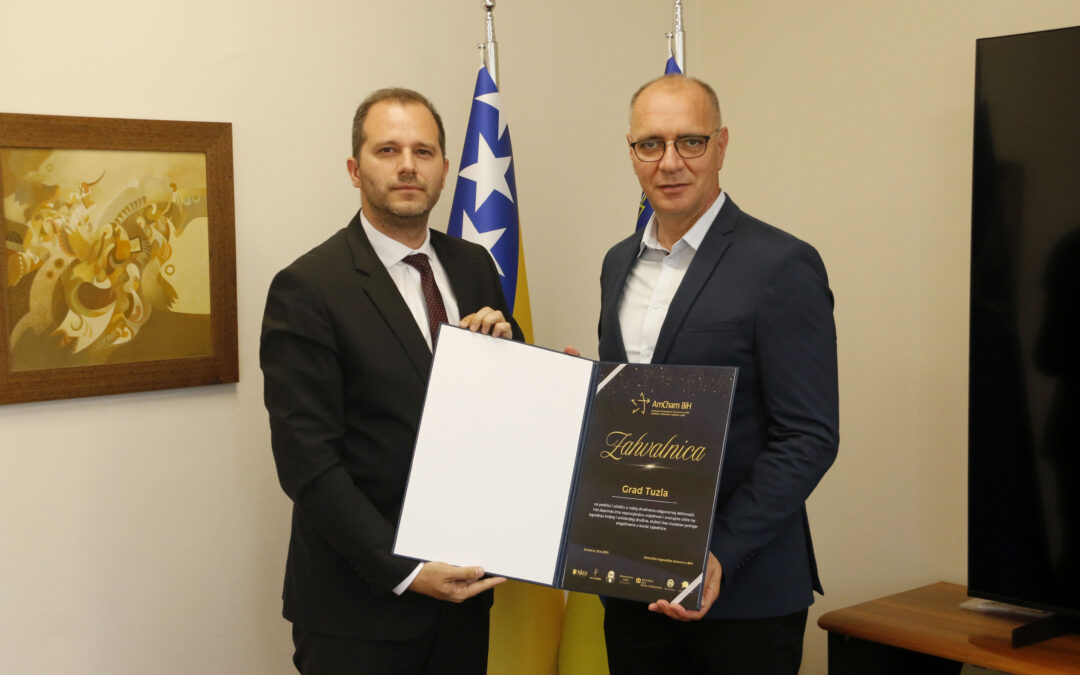 Gradonačelnik Tuzle održao sastanak sa direktorom AmCham BiH, Nedimom Hamzićem
