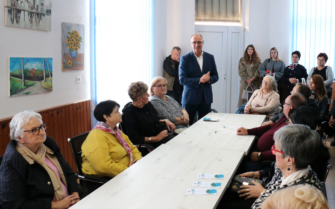 Održan okrugli sto u povodu Svjetskog dana mentalnog zdravlja: Grad Tuzla partner u unapređenju kvaliteta života starijih osoba