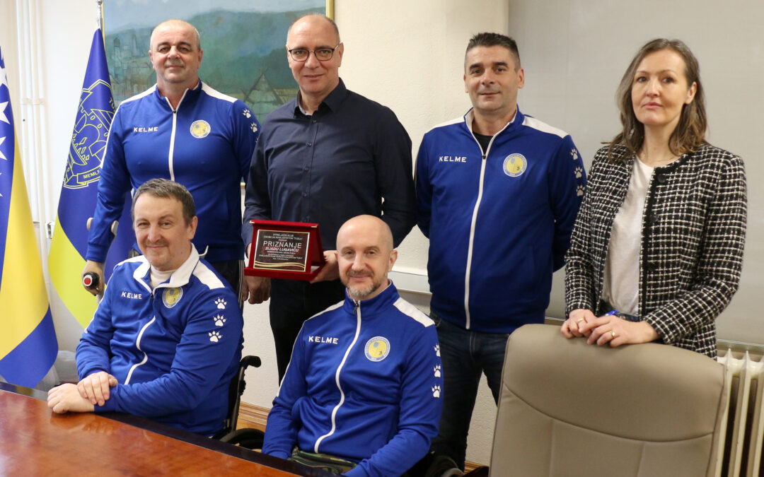 Gradonačelnik Lugavić upriličio prijem za Streljački klub osoba s invaliditetom Tuzla