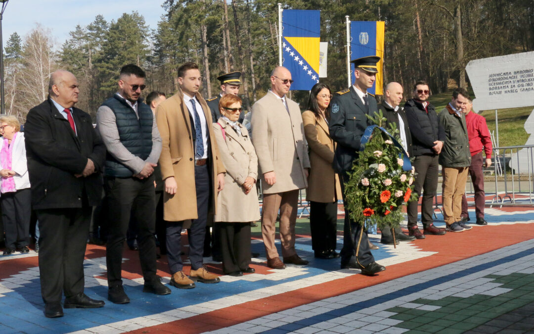 Grad Tuzla obilježio Dan nezavisnosti uz poruke jedinstva i sigurne budućnosti