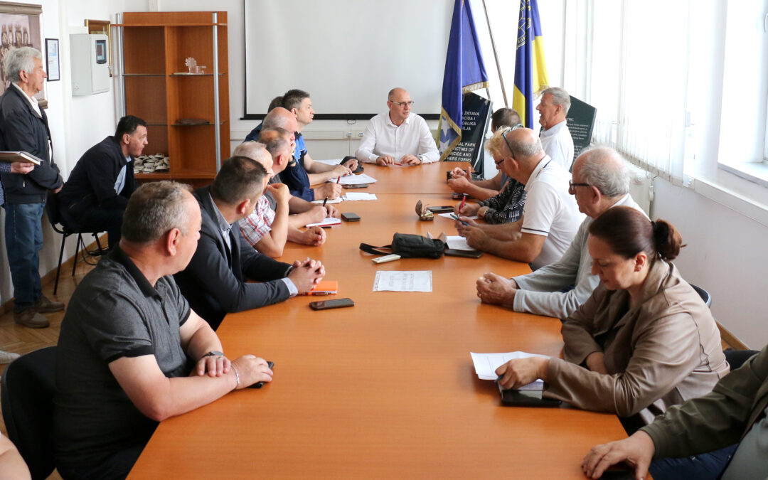 Održan sastanak Organizacionog odbora u povodu obilježavanja 15., 16. i 25. maja