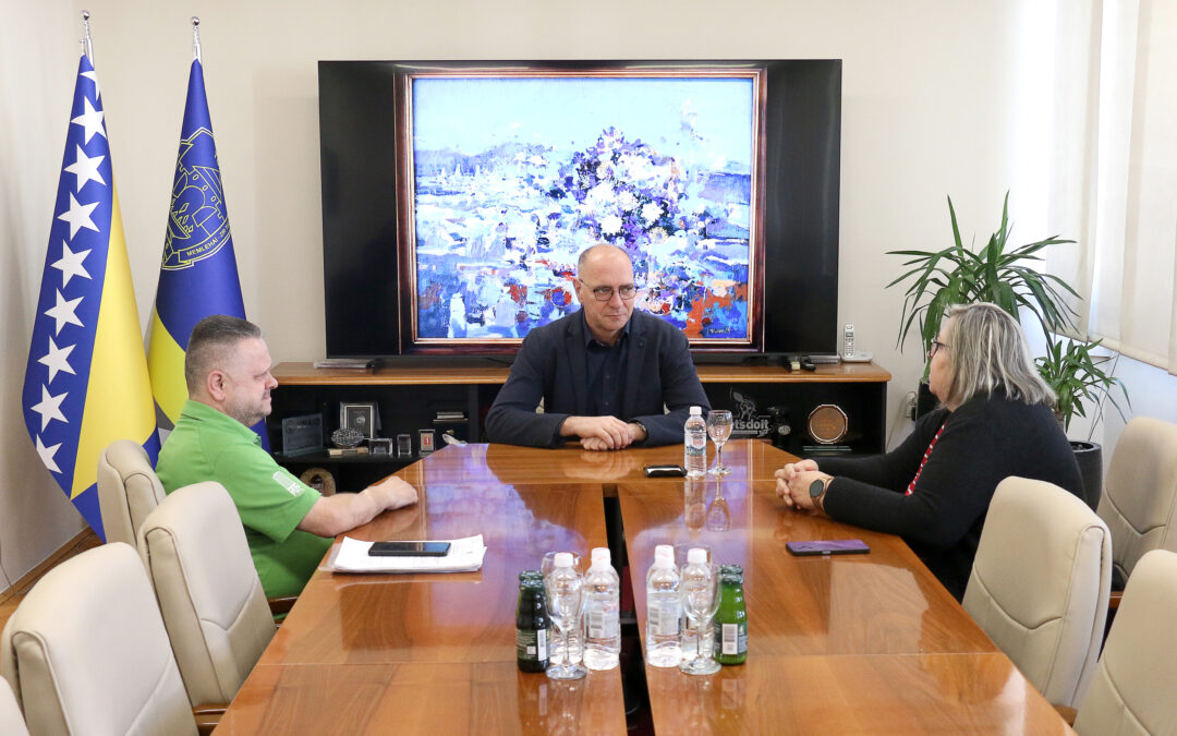 Gradonačelnik Lugavić razgovarao s predstavnicima Sportskog društva “Omladinac”