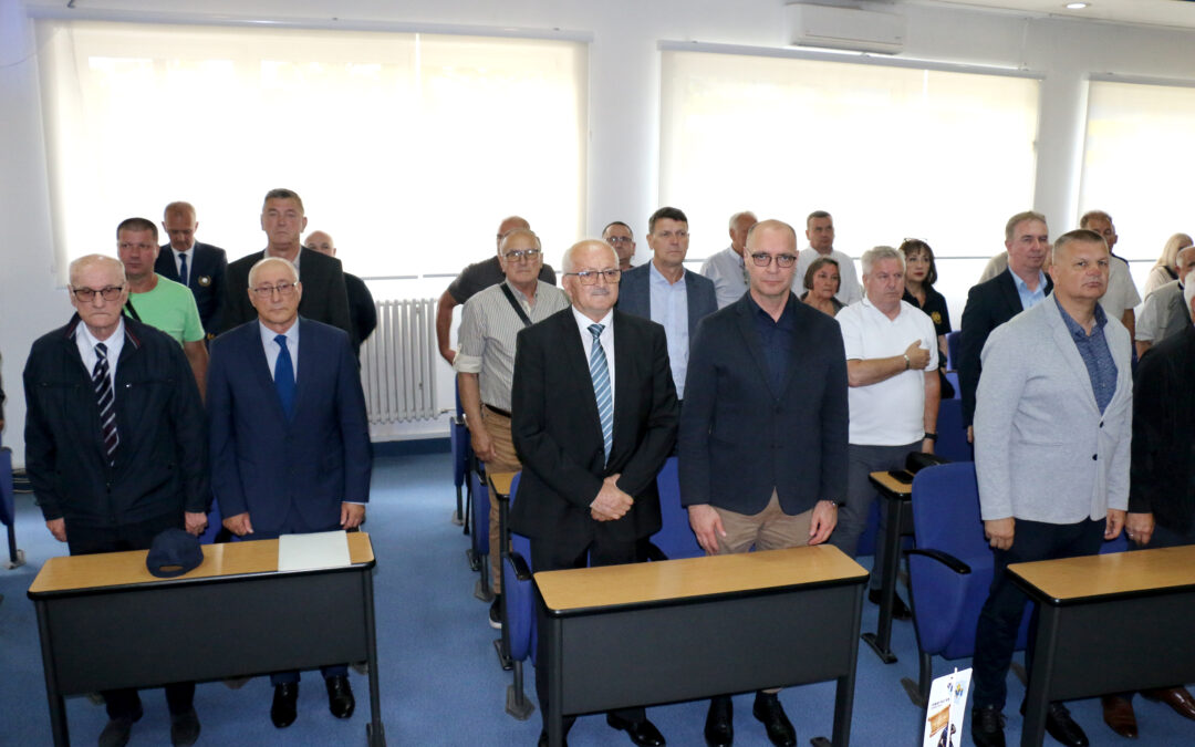 U okviru obilježavanja 16. maja – Dana tuzlanskih jedinica održana Svečana akademija u znak sjećanja na branioce Tuzle i Bosne i Hercegovine