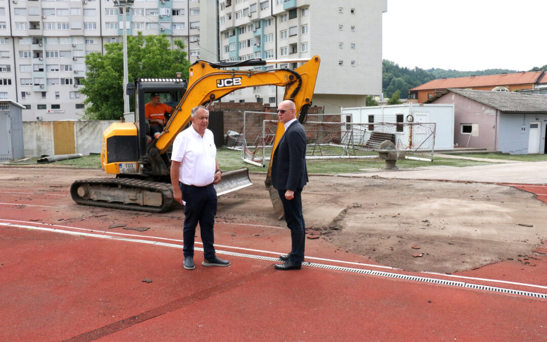 Gradski stadion Tušanj dobija moderniziranu atletsku stazu – Vlada Federacije BiH i Federalno ministarstvo kulture i sporta osigurali sredstva