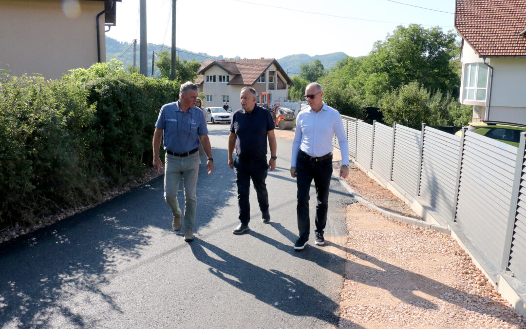 U Mjesnoj zajednici Solina završen projekat asfaltiranja puta