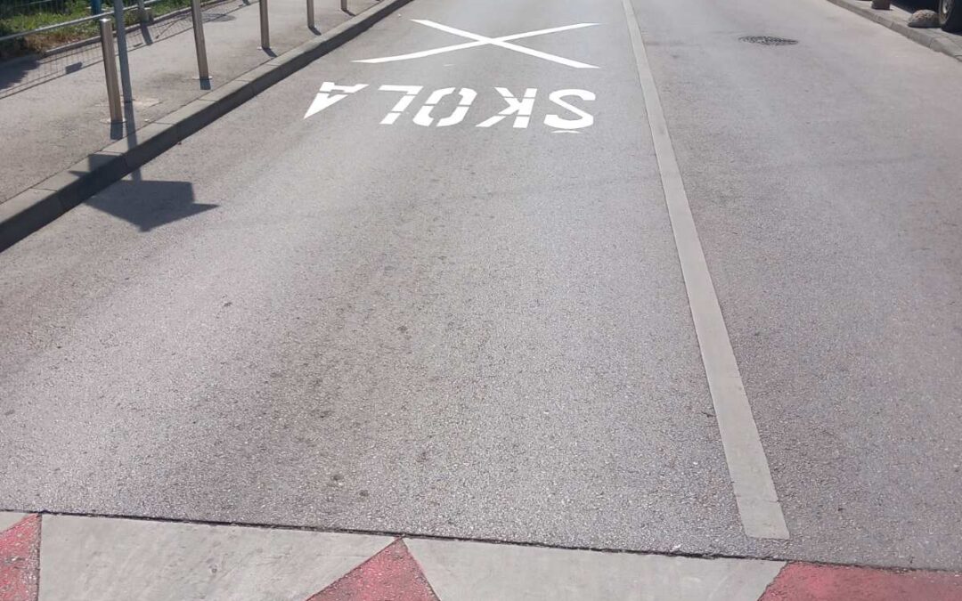 Intenzivirani radovi na horizontalnoj saobraćajnoj signalizaciji u Tuzli