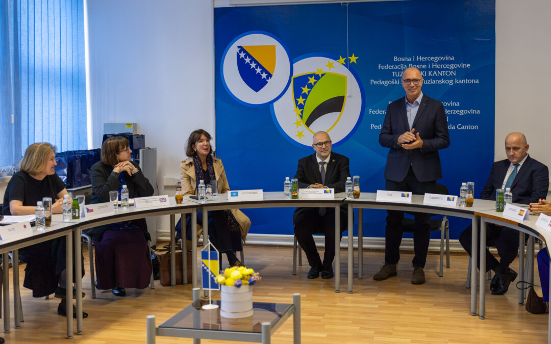 Gradonačelnik Lugavić sastao se sa delegacijom UN-a i ambasadorima zemalja donatora Fonda za izgradnju mira